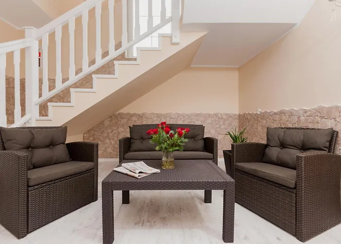 Puerto * بوبيروفو